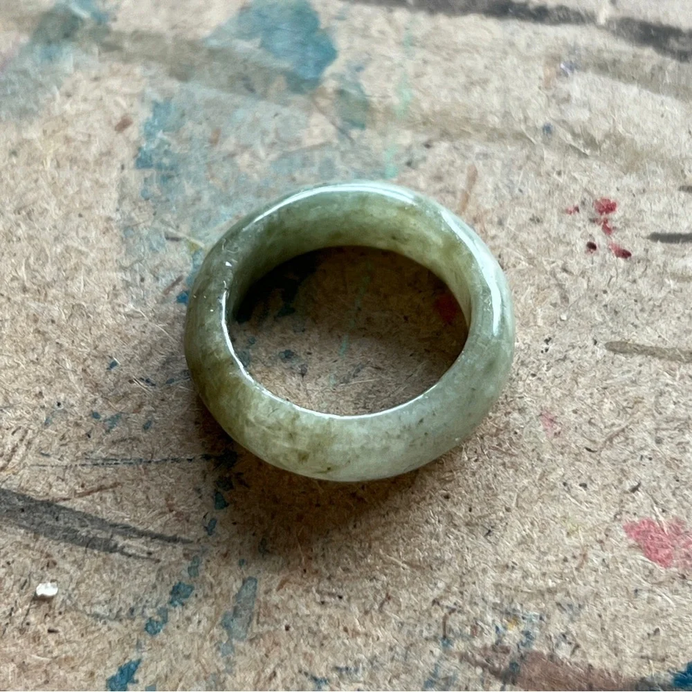 Real Jade ring - Picture 3 of 5